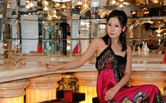 终于挺进小丹身体里了视频